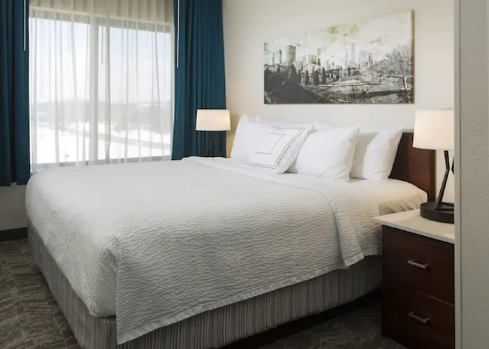 Springhill Chicago Hotel