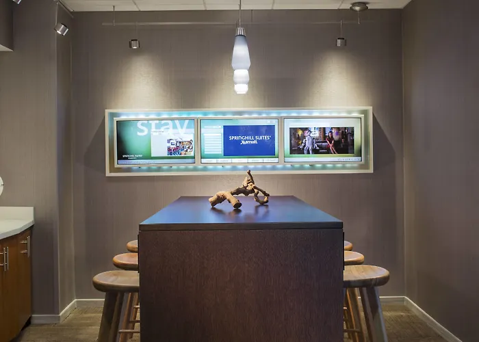 Springhill Chicago Hotel